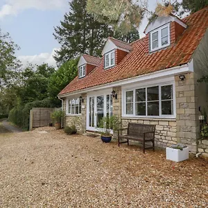 The At Barrow Mead Holiday home